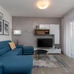 Apartment Ferias *